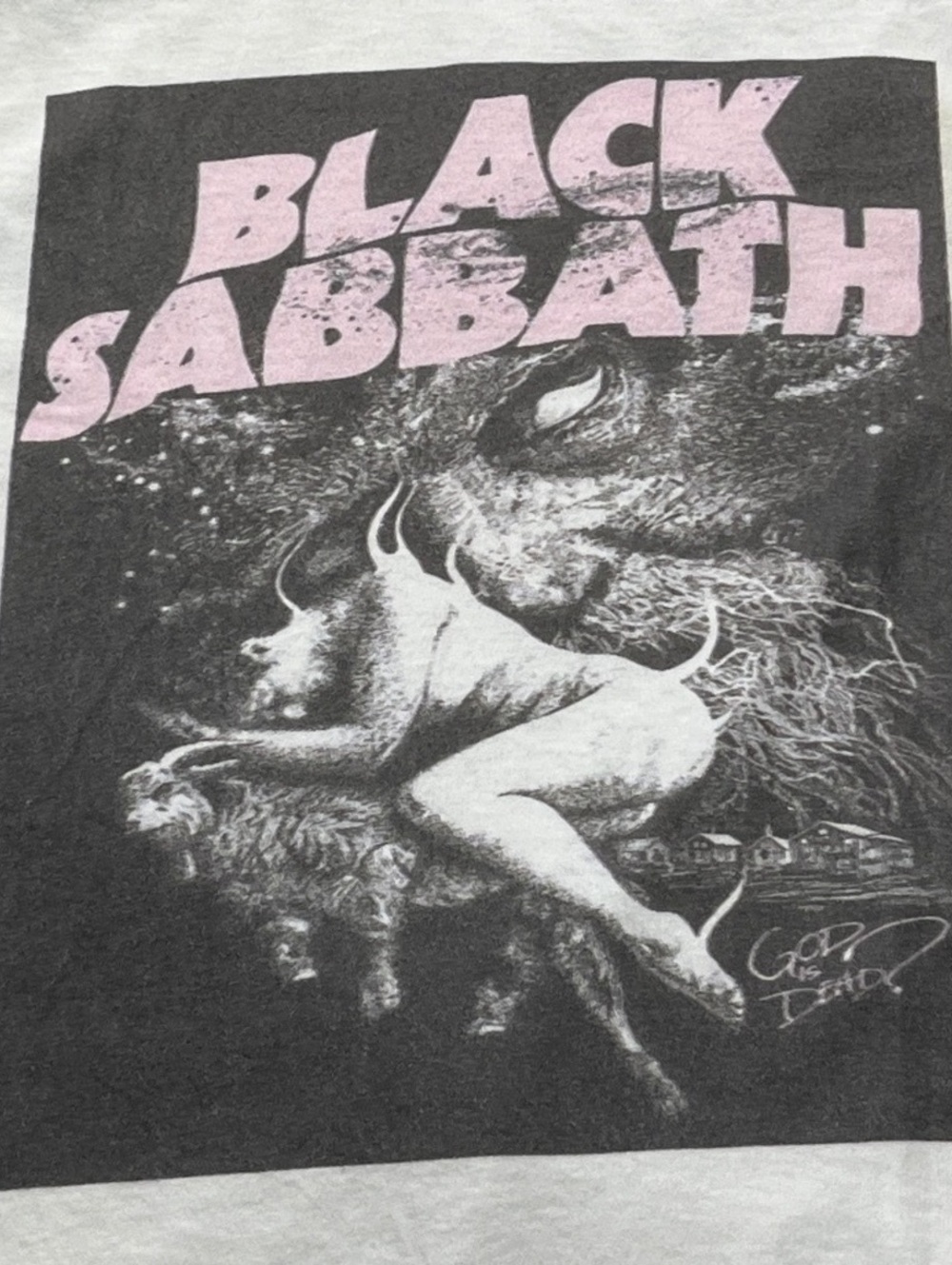 Black Sabbath Preowned Small T-shirt